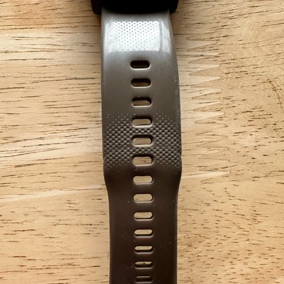 Garmin Vivomove Sport Hybrid Smartwatch in Cocoa - Picture 12 of 15